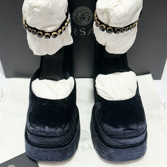 Versace Aevitas Platform Pumps EU 39/ US 9 Black Velvet Shoe Crystal NIB $1,575 - Picture 7 of 15